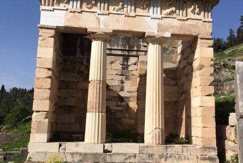 Delphi Meteora tour Athens