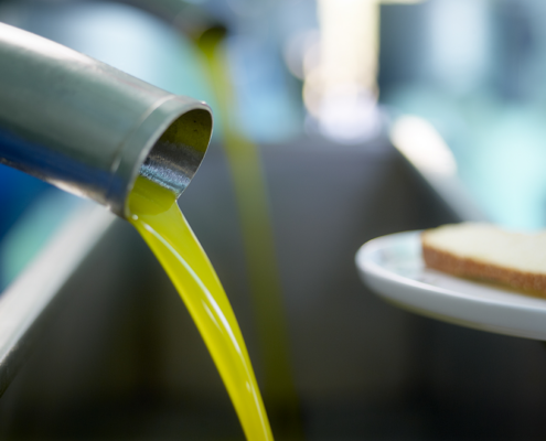 olive press tasting melas